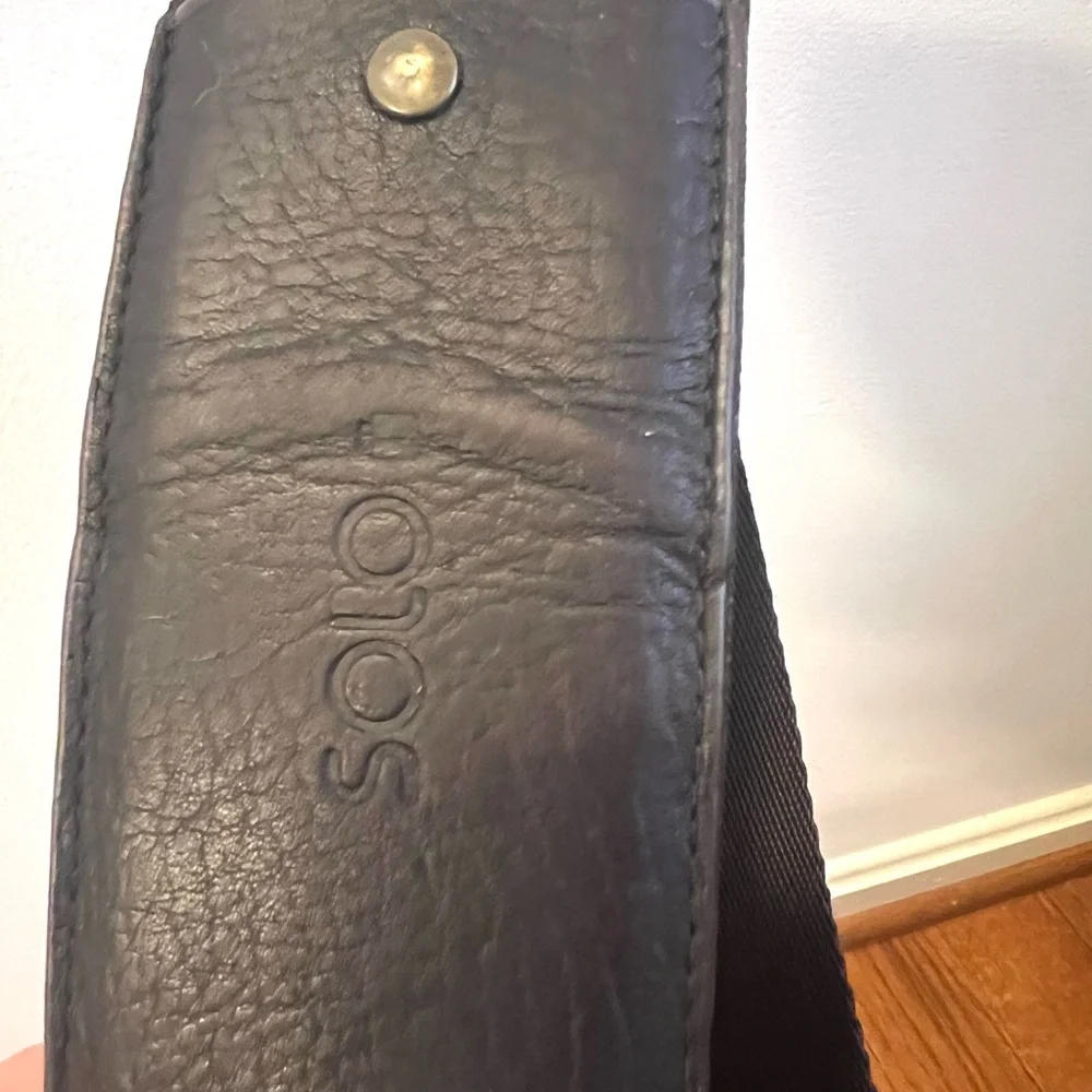 Solo Classic Brown Leather Computer Messenger Bag